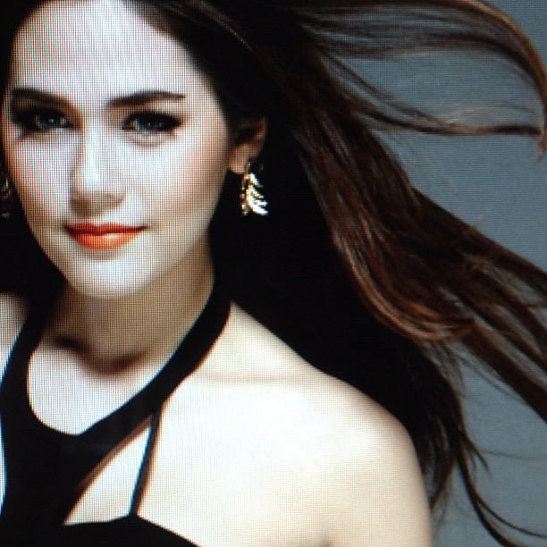 เจ้าแม่ พรีเช็นเตอร์แห่งปี2556 ***