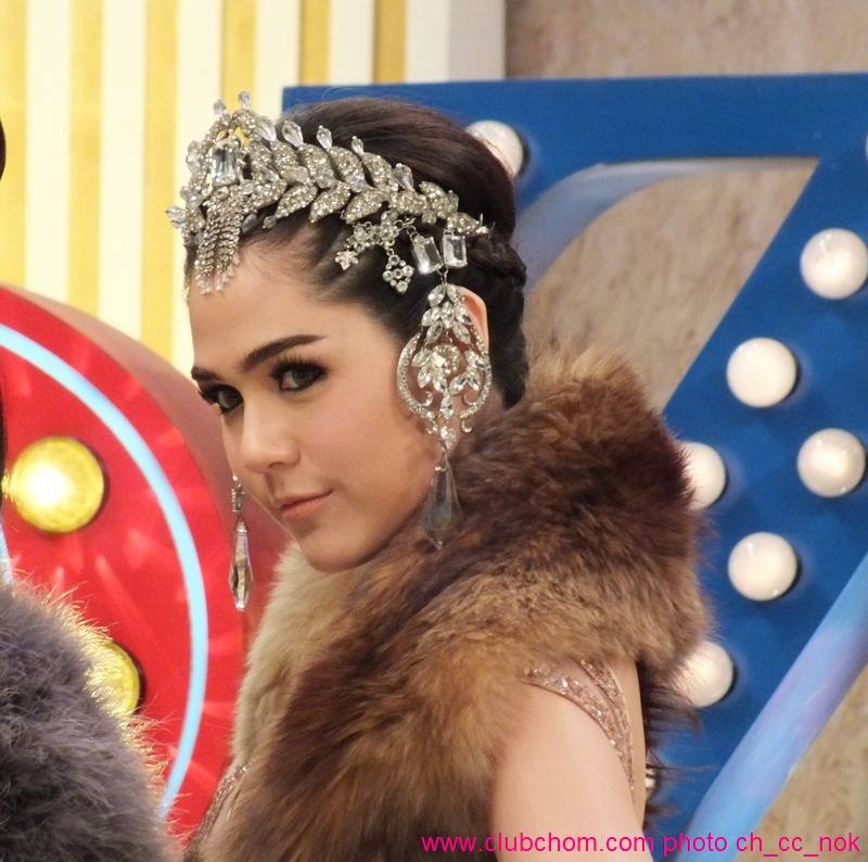 สุดยอดชุด " ชมพู่ " ราคา>> " 6   แสนกว่าบาท" >>>แพงมากกกก