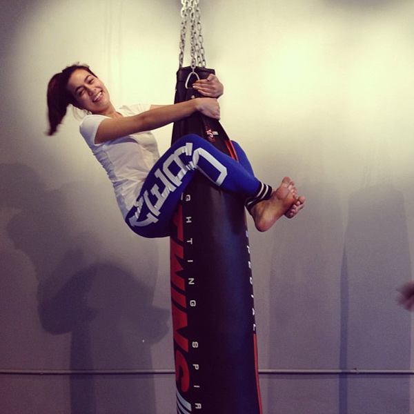 ไอเดีย ชุดออกกำลังกาย เก๋ ๆ สไตล์ดารา