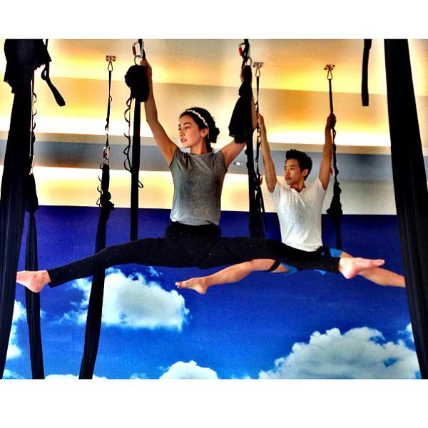 ไอเดีย ชุดออกกำลังกาย เก๋ ๆ สไตล์ดารา