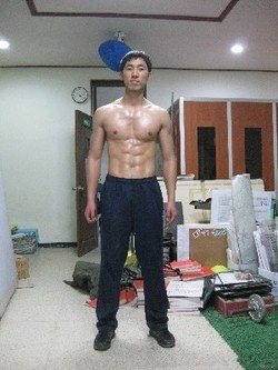 ถอดโชว์เรือนร่าง 228