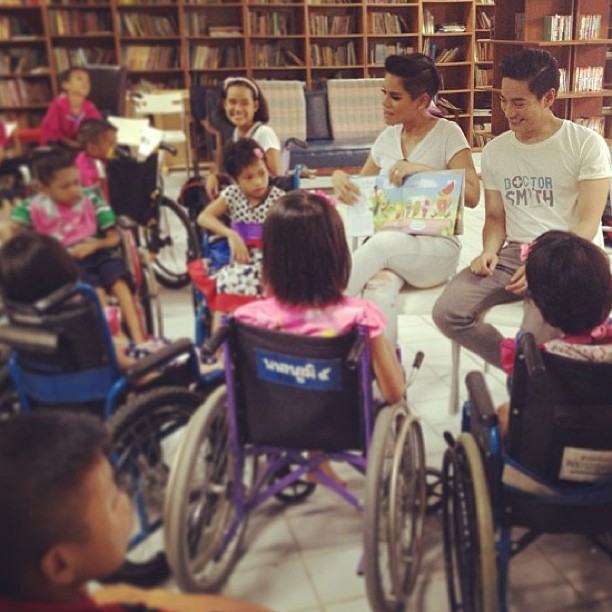 โอปอล์ ควง หมอโอ๊ค เล่านิทานที่บ้านนนทภูมิ