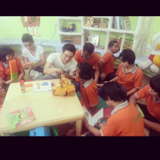 โอปอล์ ควง หมอโอ๊ค เล่านิทานที่บ้านนนทภูมิ