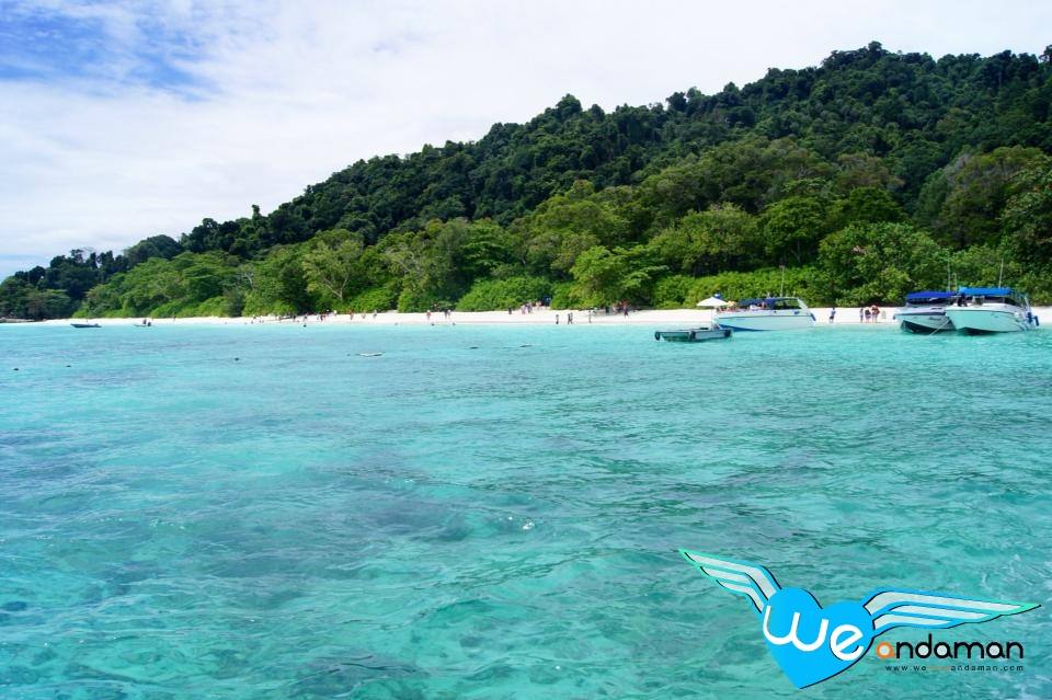 รูปสวย ๆ @ เกาะตาชัย