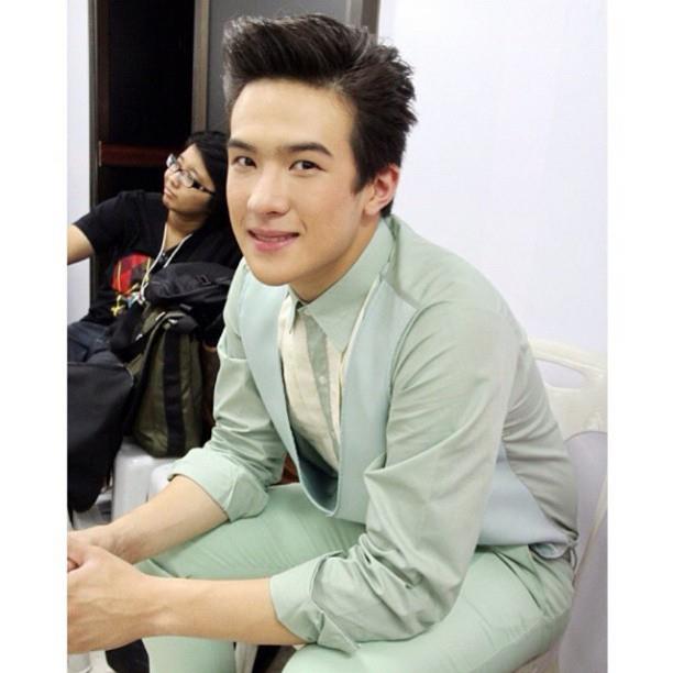 เจมส์ มาร์ พระเอกจาก คุณชายรณพีร์