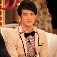 เจมส์ มาร์ พระเอกจาก คุณชายรณพีร์