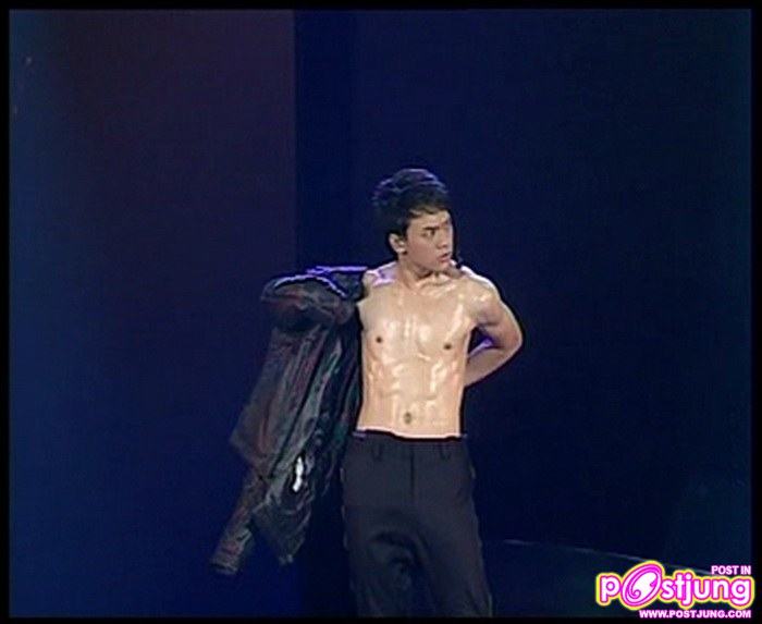 บี้ the star ถอดโชว์เรือนร่าง