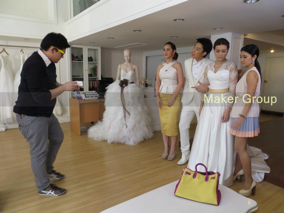 ต้นรักริมรั้ว......