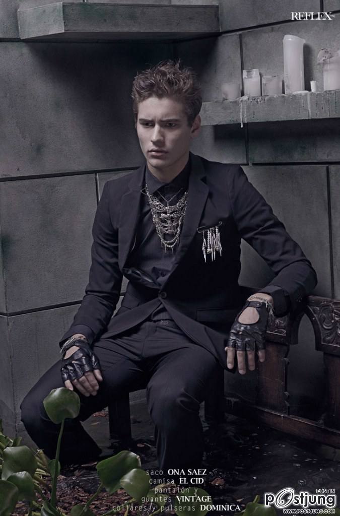 Reflex Homme by Machado Cicala Morassut