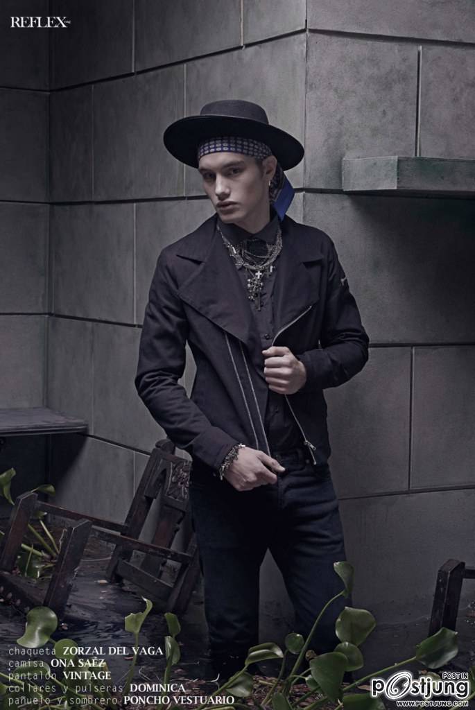 Reflex Homme by Machado Cicala Morassut