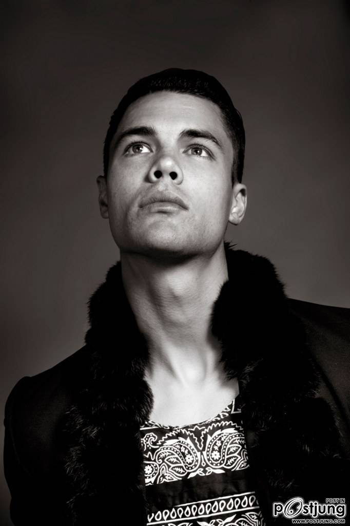 Dean Bartlett by Leon Run