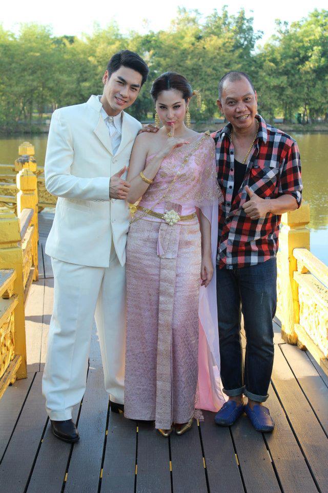 Phet & Kwan & OOPS !