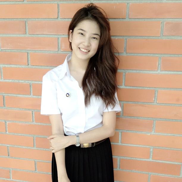 น้ำฝน ธนพัฒน์พิศาล ขาว หมวย หุ่นดี ตัวเล็ก