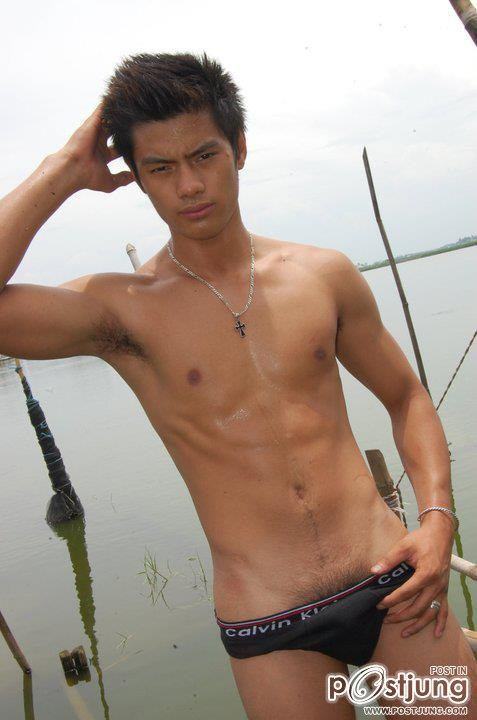 เป็นดุ้นๆ คงจุก