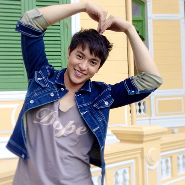 เจมส์ จิรายุ(2)