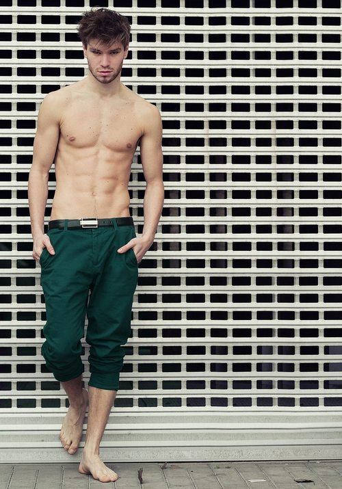 ชอบโชว์ขอแชร์ละกัน 2 (sharing pic guy 2)