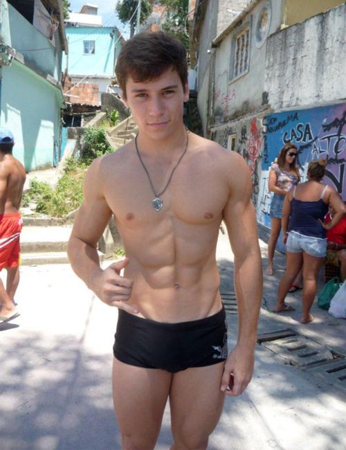ชอบโชว์ขอแชร์ละกัน 2 (sharing pic guy 2)