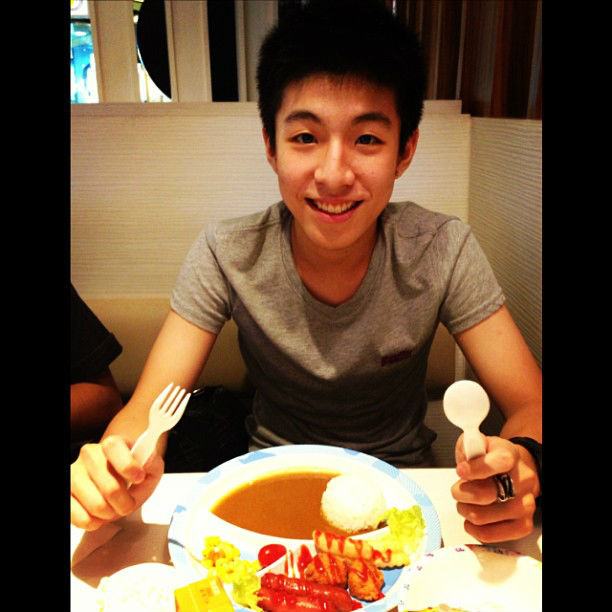 ไกด์ AC ตี๋ ขาว น่ารักมากกก