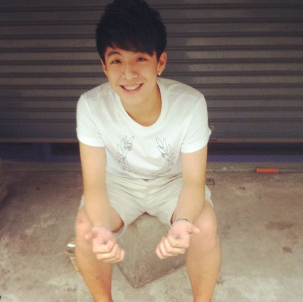 ไกด์ AC ตี๋ ขาว น่ารักมากกก