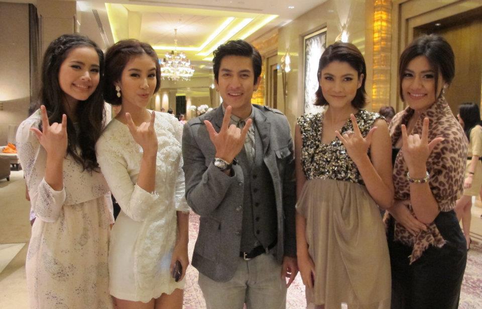 คิมมี่ ญาญ่า มิ้นต์ มาร์กี้