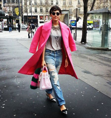 แฟชั่น มาแรง! กางเกงยีนส์ขาดเว่อร์ สไตล์สาวเซอร์แซ่บ