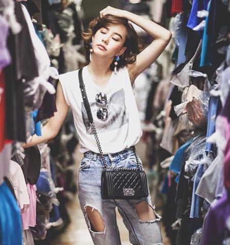 แฟชั่น มาแรง! กางเกงยีนส์ขาดเว่อร์ สไตล์สาวเซอร์แซ่บ