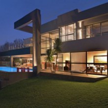 คนรัก บ้าน และภายใน 135 - Beautiful Architecture: House with Pool in Johannesburg