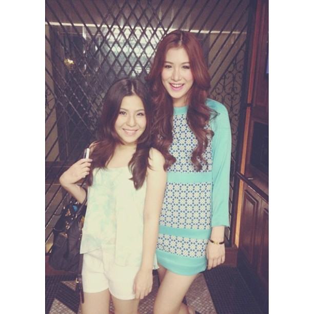 เบส โอลีฟ สูง ขาว หุ่นดี ขายาว