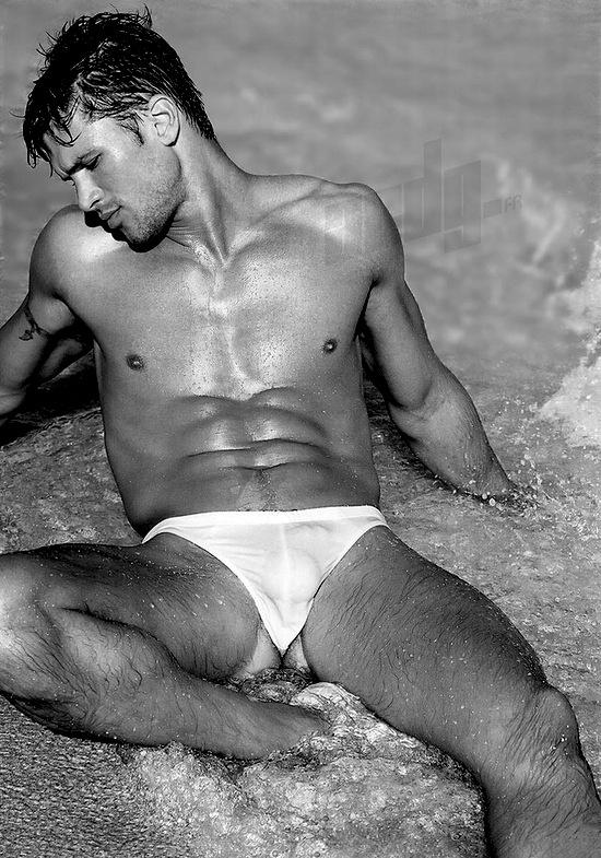 ชวนหนุ่มเล่นน้ำ 2