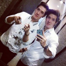 พี่น้องฝาแฝด เบสท์&แบงค์