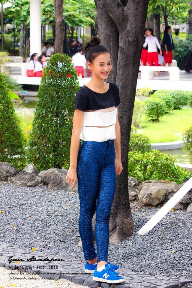 ดาราที่ขาสวย