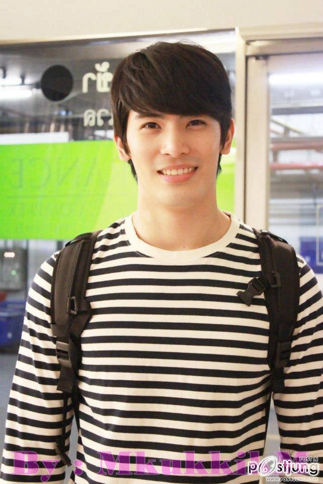 สนยุกต์ ช๊อปจังๆ