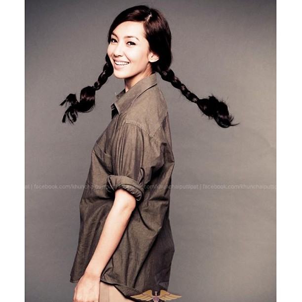 ผมเปียสุดเริ่ดของดารา