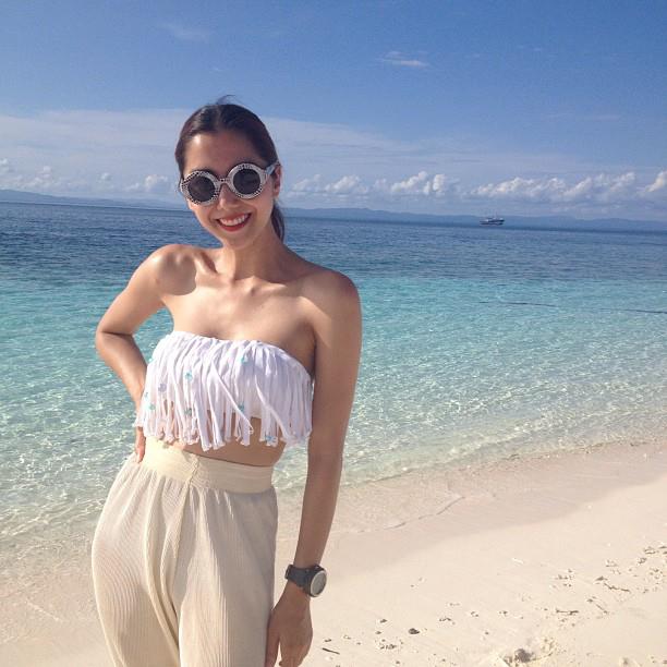 เสื้อเอวลองสำหรับสาวๆหุ่นดี