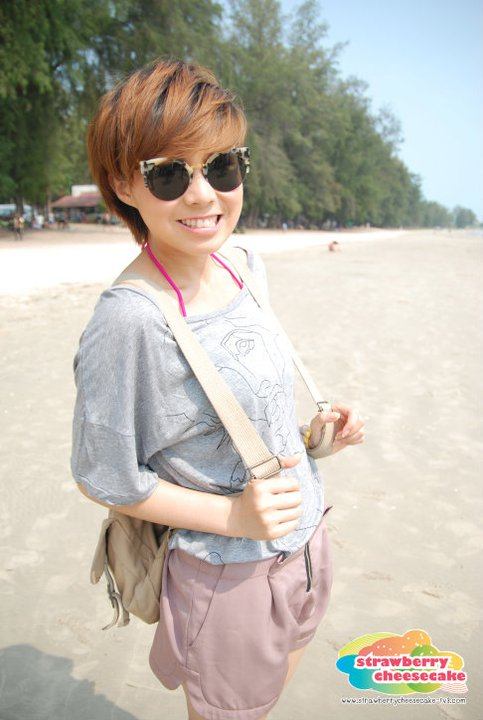 สาวสตรอเบอรี่ชัสเค้ก