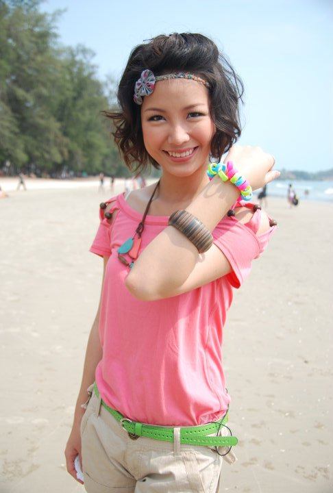 สาวสตรอเบอรี่ชัสเค้ก