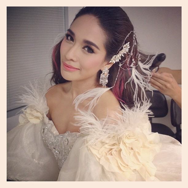 แฟชั่นเเซบๆของ พลอย เฌอมาลย์