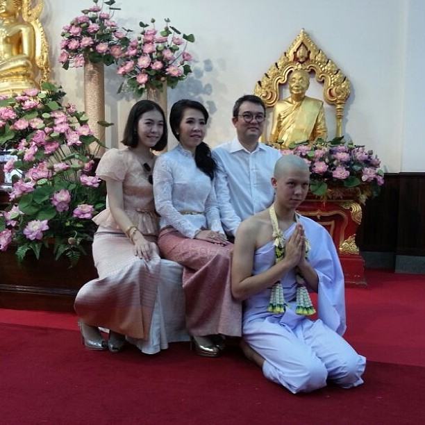 งานบวช พีช พชร เข้าพิธีอุปสมบท ได้รับฉายา พชฺชโร