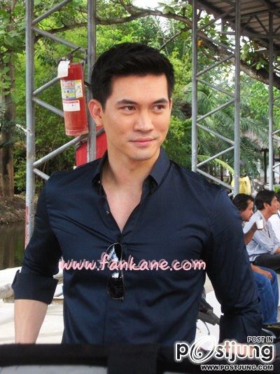 พี่เคน ธีฯ สุดหล่อรวมๆมาอ่ะชอบม่ะๆ