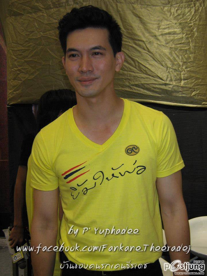 พี่เคน ธีฯ สุดหล่อรวมๆมาอ่ะชอบม่ะๆ