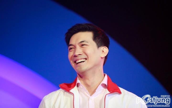 พี่เคน ธีฯ สุดหล่อรวมๆมาอ่ะชอบม่ะๆ