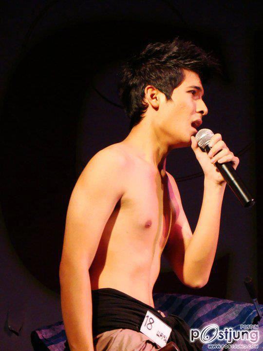 ขนและ six pack ของเหล่าหน่ม The star