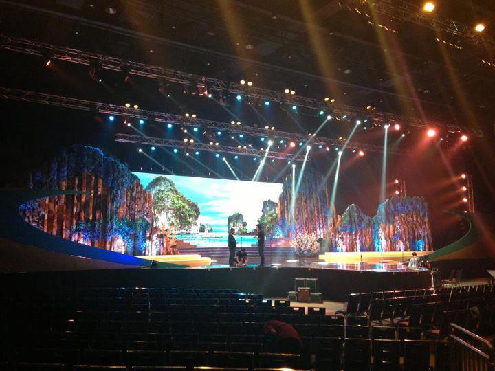 เซ็ทแสงสีไฟ