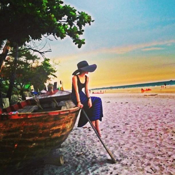 นุ่น เจี๊ยบ พร้อมแก๊งเพื่อน ขับเจ็ตสกี ลั้ลลาเที่ยวหัวหิน