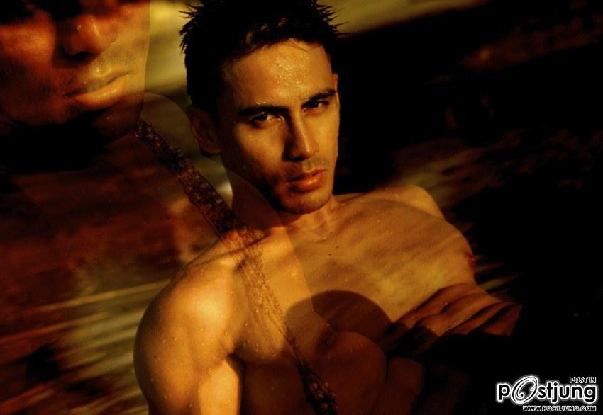 หล่อมากๆๆๆๆๆเข้มด้วย