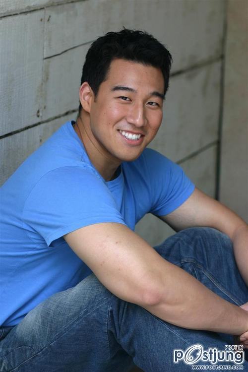 หน้าหล่อๆแบ่งปัน