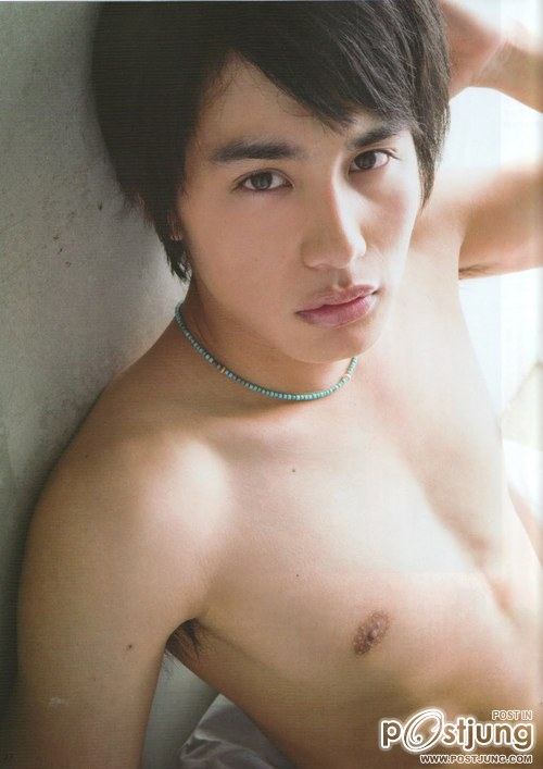 หน้าหล่อๆแบ่งปัน