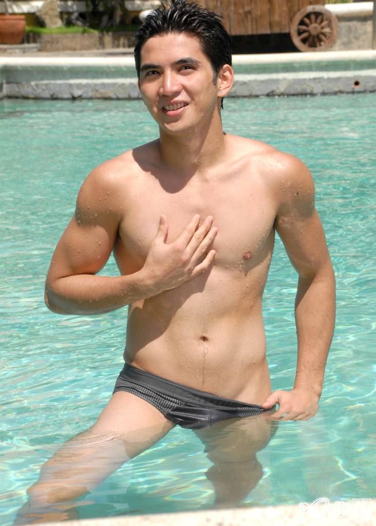 ตี๋ขาวๆ