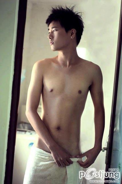 หนุ่มตี๋มีดี