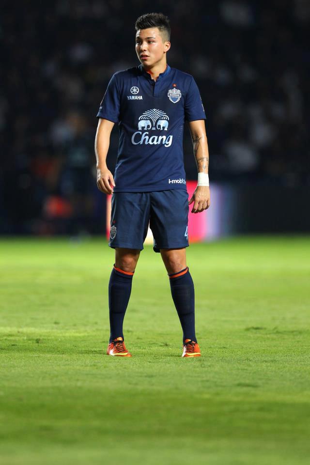 นักฟุตบอลลูกครึ่งไทย ชาริล ชัปปุยส์